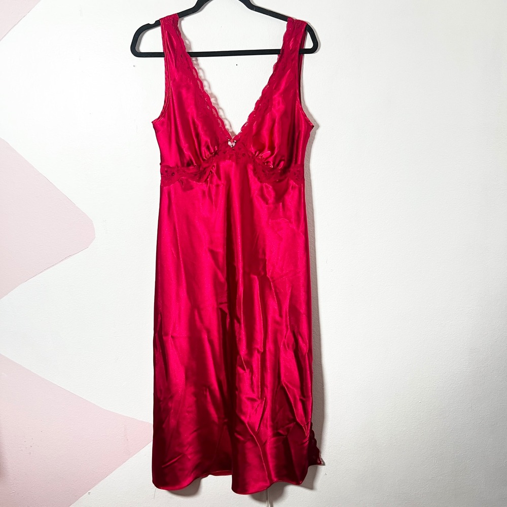 Vtg 1990s Red Satin‎ Lace Trim Maxi Nightgown Medium Red Romantic Fairycore